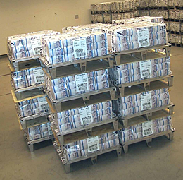 Bildet viser én milliard kroner. Foto: Norges Bank.