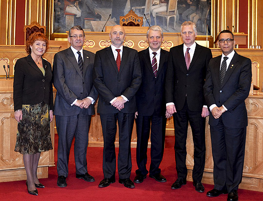 The Storting's Presidium. From the left: Ms Marit Nybakk, Mr Per-Kristian Foss, Mr Dag Terje Andersen, Mr Dagfinn Høybråten, Mr Øyvind Korsberg and Mr Akhtar Chaudry.