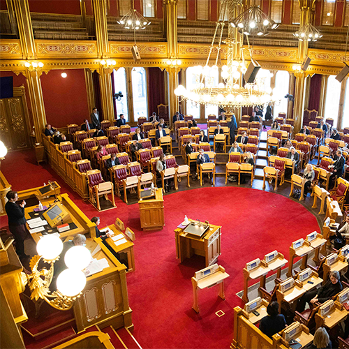 Stortingsmøte 31. mars 2020. Foto: Stortinget.