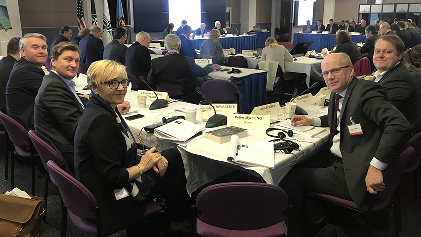 The Norwegian delegation during the forum at the National Defense University. From left: Trond Helleland, Christian Tybring-Gjedde, Liv Signe Navarsete, Hårek Elvenes and Erlend Wiborg. Photo: Storting.