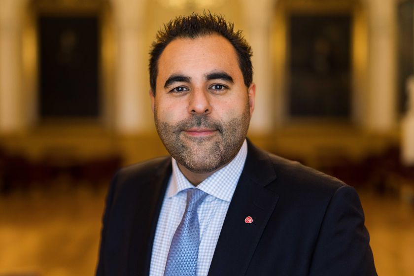 Stortingspresident Masud Gharahkhani (A) deltar på det parlamentariske toppmøtet om "Krim-plattformen i Zagreb 25. oktober. Foto: Stortinget.