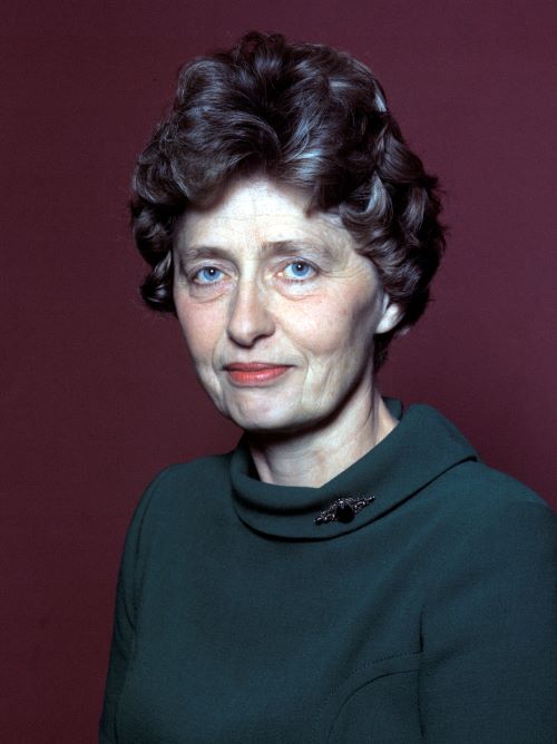 Eva Kolstad