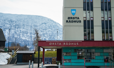 Bildet viser Ørsta rådhus.