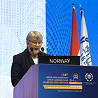 Birgit Oline Kjerstad på talerstolen. Foto: Stortinget.