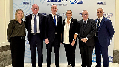 Stortingets delegasjon til OSSE PA 2025-2029: fv. Ruth Mariann Hop, Frode Jacobsen, Marius Arion Nilsen, Maria Aasen-Svensrud, Bård Hoksrud og Mahmoud Farahmand. Foto: Stortinget.