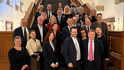 Medlemmer fra Stortingets og Folketingets delegasjon til Nordisk råd samlet i Folketinget 20. januar 2026. Foto: Stortinget.