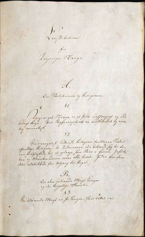 Grunnlova av 17. mai 1814. Første tekstside. Stortingsarkivet.