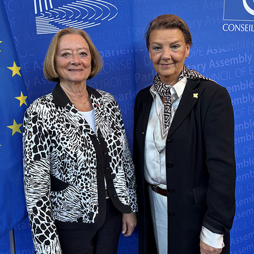 Lise Christoffersen (A) og Ingjerd Schie Schou (H).