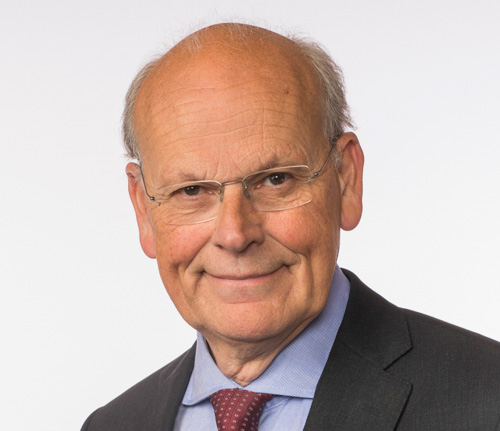 Michael Tetzschner leads the Norwegian delegation. Photo: Storting.