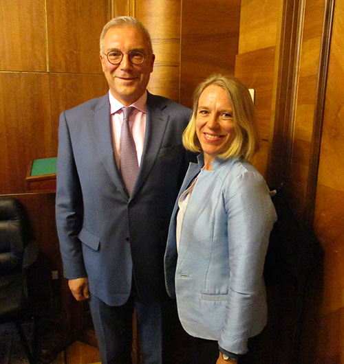 The Chair of the Standing Committee on Foreign Affairs and Defence, Anniken Huitfeldt, and the Russian Deputy Minister of Foreign Affairs, Alexander Grushko. Photo: Storting. 