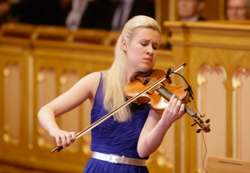 Violinist Eldbjørg Hemsing