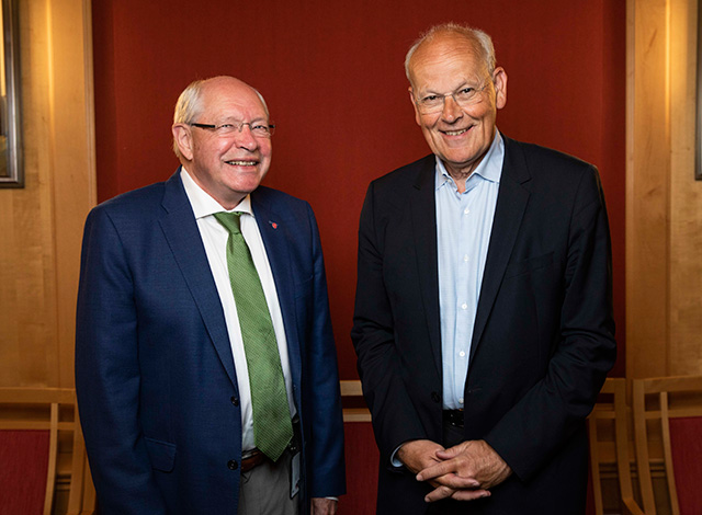 Michael Tetzschner og Martin Kolberg. Foto: Stortinget.