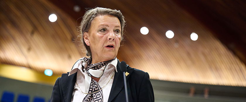 Ingjerd Schie Schou (H) under Europarådets parlamentarikerforsamling (PACE) i Strasbourg. 