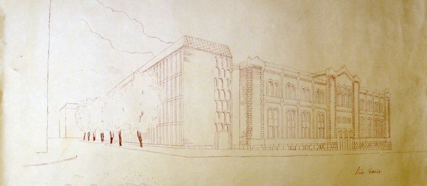 Jubileumsutstillingen tar blant annet for seg utvidelsen av stortingsbygningen på 1950-tallet. Her er en av arkitekt Nils Holters originale fasadetegninger fra prosjektet. Til venstre ses utkastet til ny fløy mot Akersgata. Nasjonalmuseet.