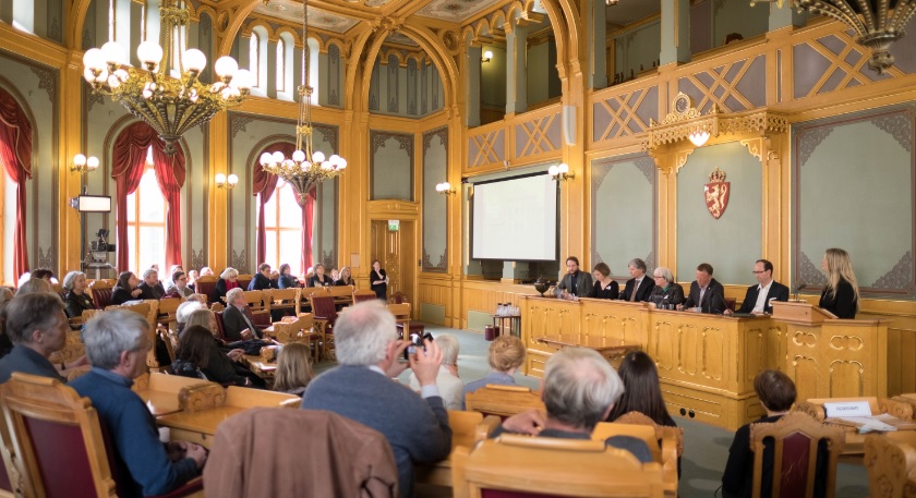 Fagseminaret «Arkitektur og demokrati – åpenhet og debatt om offentlige byggeoppgaver», ble holdt i lagtingssalen onsdag 27. april. Foto: Morten Brakestad/Stortinget.