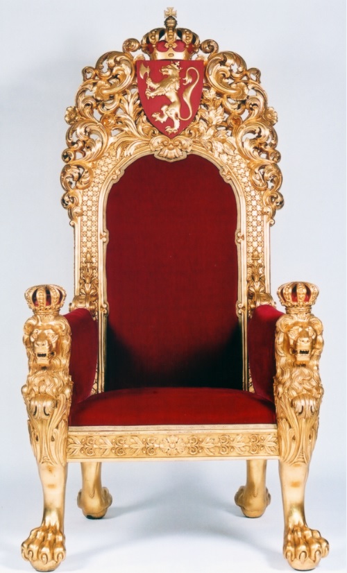 Tronstol, laget 1847 til tronsalen på Slottet og overført til Stortinget på slutten av 1800-tallet.