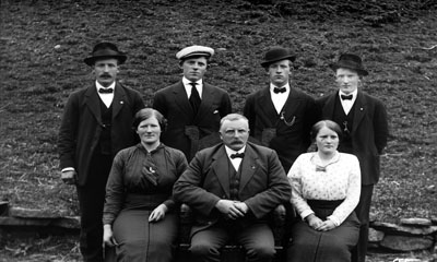 Familien Gurskevik. Foto.